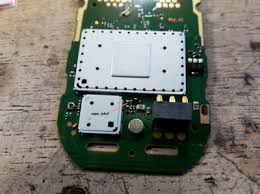 Dalam hal ini pengerjaan jangan langsung ke hardware, karena jenis kerusakan ini disebabkan oleh software. Nokia Unbrick Id
