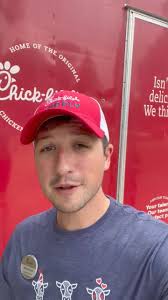 Hello Manhattan! We are out here at Georgetown Apartments and we have  plenty of sandwiches left to hand out so come