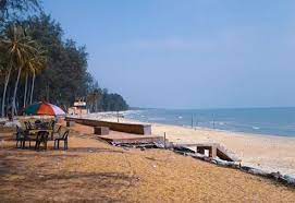 Tok aman bali beach resort is a 4 star new born 'hidden gems' situated at northeastern state which is known as the land of lightning. Pantai Tok Bali Di Kelantan Tempat Menarik Yang Awesome Untuk Makan Angin Tempat Menarik