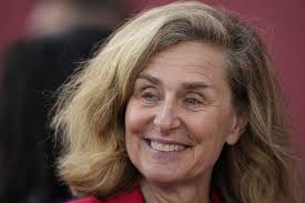 Indiana University faculty vote no confidence in President Whitten, provosts