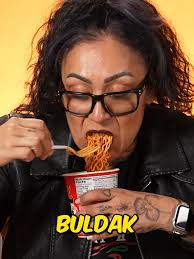 Mexican Moms Trying Syrian Food