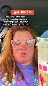 Jodie Livingston's Instagram, Twitter & Facebook