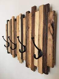 Pin By Paula Soares On Marchetaria In 2021 Rustic Coat Rack Diy Hat Rack Wood Diy