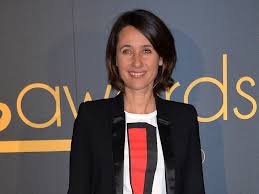 Un beau prénom, qui signifie dieu est plénitude. Mort De Tom Diversy Alexia Laroche Joubert Rend Hommage Au Candidat De Tele Realite Et Evoque La Mort De Son Mari Pureactu Com