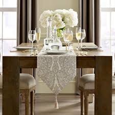 J Queen New York Trade Renaissance Table Runner Table Linen Table Runner Elegant Table