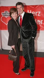 Join facebook to connect with markus becker and others you may know. Birgit Schrowange Blick Zuruck Auf Ihre Karriere Brigitte De