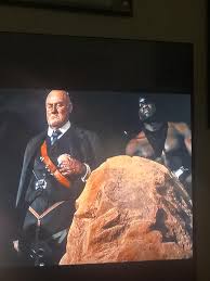 Why is he always twisting those : rMadMax