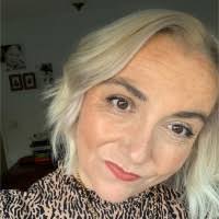 2600+ "Vicky Jones" profiles