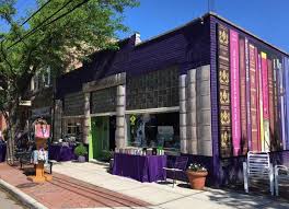 The Largest Independent Bookstore In Cleveland Loganberry Books Has More Than 100 000 Books Literary Adventure Cleveland Bookstore