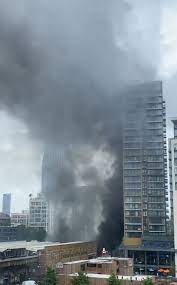 The fire was first reported at 13:43 according to london fire brigade. B4aml Aiay6hcm