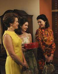 Do the set designs, fashion, culinary delights, and libations of that time delight and excite you? Mad Men Style Fashion And Character In Signal 30