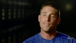 Rob Mendez, football coach without arms or legs, inspires his team