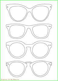 Oder ihr malt die bastelvorlage in eurer lieblingsfarbe aus und fertig ist eure fledermaus. Kunst Grundschule Glasses Template To Print Google Search Kunstgrundschulefasching Kun Kunst Grundschule Farben Kunstunterricht Kunst Fur Grundschuler