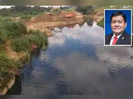 Jabatan kerja awam telah digabungkan dengan jabatan saliran dan pengurusan sungai semasa penstrukturan semula dewan bandaraya kuala lumpur pada 1 julai 2011 dan dikenali dengan nama jabatan kejuruteraan awam dan saliran (jkaws). Insiden Air Hitam Sungai Gong Tak Jejas Lra Sungai Selangor