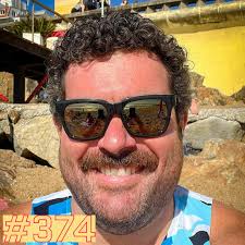 Don Bourassa (@thedonb) was Right at the Fork's first guest ever in 2014.  Back then, he was the Community Director for @Yelp. Now, he's moved to  Porto, Portugal with his wife and