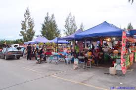 Ada beberapa kamar di the kabin kuala selangor dan setiap setiap bangunan terdiri dari dua lantai dan dua kontainer (2 kamar). Seafood Pantai Remis Jeram Kuala Selangor Xplorasi Destinasi