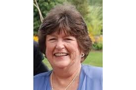 Elinor Shields's Instagram, Twitter & Facebook