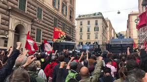 Risultati immagini per scontri genova