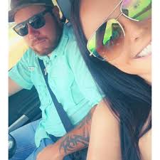 How many babies do you think are in there.