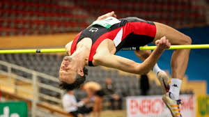 Mit 2,09 m egalisierte warner im hochsprung seine persönliche bestleistung, er wurde damit hinter dem höhengleichen belgier thomas van der plaetsen zweiter. Geh Besser Zum Zirkus Der Fosbury Flop Im Hochsprung Netzathleten De