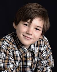 Dilnychnyy z DVRZ (TV Mini Series 2020–2021)