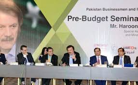 Pakistan to set Rs 4.5 trillion revenue collection target for next ...