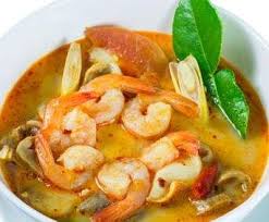 Thai Tom Yum Suppe Mit Garnelen Rezept Suppe Mit Garnelen Tom Yum Suppe Garnelen