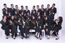 Contoh kesan dan pesan di buku perpisahan sd. Kesan Dan Pesan Wisudawan Terbaik Fakultas