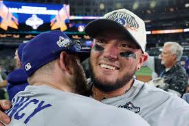 COLLEGE ROUNDUP : Golden West's Ward Gets 300th Victory