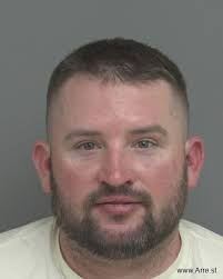 Austin Michael Blume Dubuque, Iowa http://Arre.st/IA-1001710032