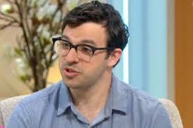 Simon Bird reveals The Inbetweeners reunion is definitely happening as show  turns 10