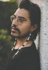 Aaron Forster's Instagram, Twitter & Facebook