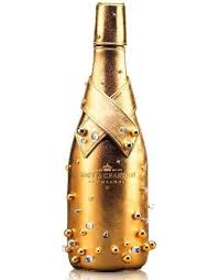Google Image Result For Http Popsop Ru Wp Content Uploads Moet Chandon Midnight Gold Jpg Moet Chandon Gold Champagne Bottle Champagne Bottles