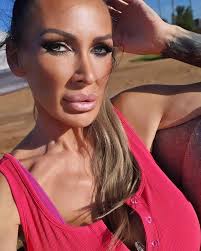 Mandy Bright's Instagram, Twitter & Facebook