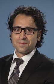 Performance-Driven Design of Carrier Phase Differential Navigation  Frameworks with Megaconstellation LEO Satellites