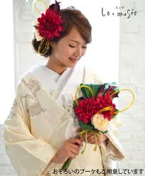 楽天市場 和装 髪飾り 造花 紅羽子板 べにはごいた ヘッドドレス ウェディング ウエディング 成人式 結婚式 和 和婚 ブライダル ヘッドアクセ ヘッドアクセサリー 花 白無垢 色打掛 花嫁 大きい 振袖 袴 和風 卒業式 謝恩会 花飾り 神前式 ダリア カラー 赤 ワイン