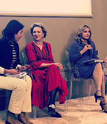 Holmes and laura battocletti, the oversight board's executive director, said the statue could be placed as soon as next week. Neri Pozza Laura Lepri E Cristina Battocletti Presentano Facebook
