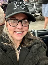 Vancouver and Eras Tour bound, dear readers!! And representing Seattle  Swifty Luxury proudly! Who needs sleep???? Some wise woman (TS) said, “Jet  lag is a choice.”