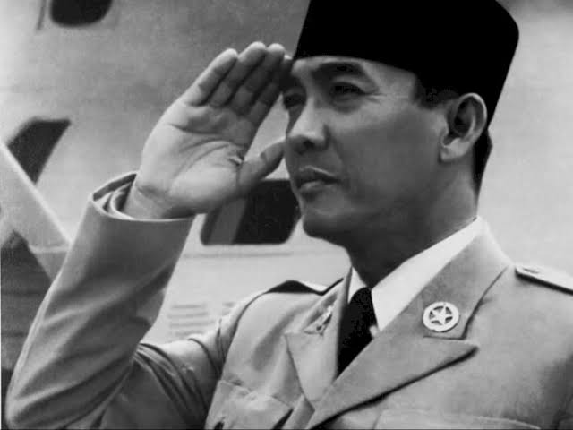 Biografi Ir. Soekarno, Sang Proklamator Kemerdekaan Indonesia – Gramedia  Literasi
