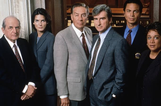 What 'Blue Bloods' Taught Us About the Dreaded 10 PM Time Slot - AOL