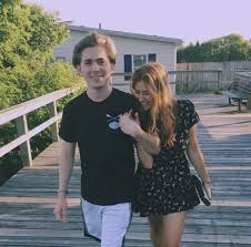 Get the latest news, photos, videos, and more on austin abrams from yahoo entertainment. Pin On Austin Abrams Stan
