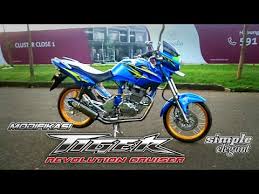 Rp 9500000 2007 honda tiger revo tahun 2007 200cc semi modif bojongsoang bandung kab. Modifikasi Tiger Revo Simple Dan Elegan Review Youtube