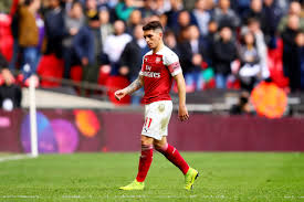 Arsenal's uruguay international midfielder lucas torreira, who is on loan at atletico madrid, says he wants to leave europe and play for boca juniors. Lucas Torreira Banned For 3 Games After Red Card In Arsenal Draw With Tottenham Bleacher Report Latest News Videos And Highlights