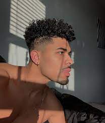 Pin By Lalo On Haircuts Curly Hair Men Men S Curly Hairstyles Curly Hair Fade