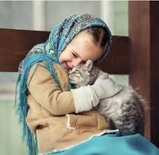 Musa Akkaya Cocuklar Sevimli Kediler Kedi Hayvanlar