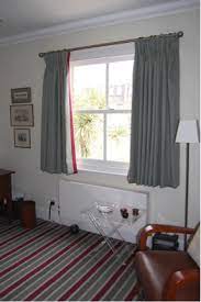 Dokonale Zavesy A Zaclony Versus Hadr Na Okne Ambience Design Short Window Curtains Curtains Bedroom Window Curtains Bedroom