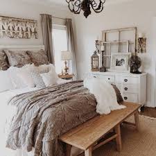 Bedroom Romantic And Chic Decor Baths In Bedrooms Fancy Shabby Chic Bedroom Decorating Ro Farmhouse Style Master Bedroom Master Bedrooms Decor Remodel Bedroom