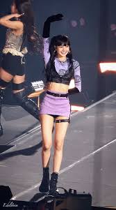 200222 World Tour In Your Area At Fukuoka Yafuoku Dome Japan Lisa Blackpink Blackpink Fashion Blackpink Kpop Outfits