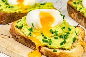 Tartine Avocat Et Oeuf Mollet Au Thermomix Recette En 2020 Tartine Avocat Tartine Oeuf Mollet