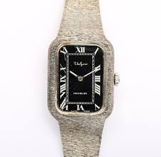 The pocket watches that we carry all have the hallmarks of quality and precision engineering you would expect from swiss made watch movements, ensuring longevity that customers have come to expect. Bracelet Sterling Silver Valgine Incabloc Total Weight About 52 58 G Clocks Watches Wristwatches Auctionet